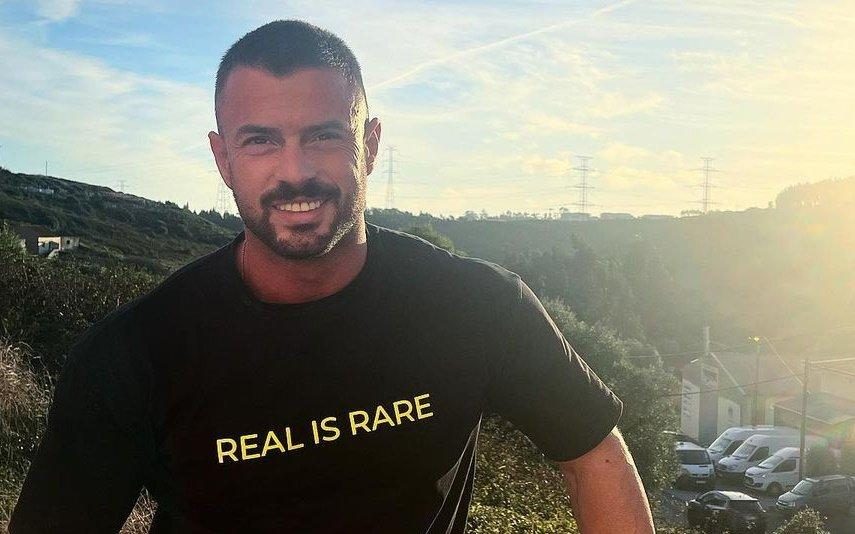 Marco Costa revela ambição de ter filhos com nova namorada: