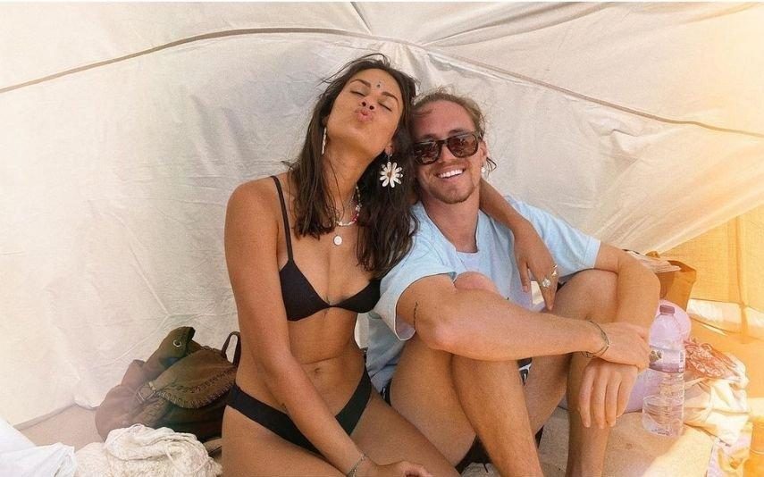 Vitor Kley não esquece Carolina Loureiro: